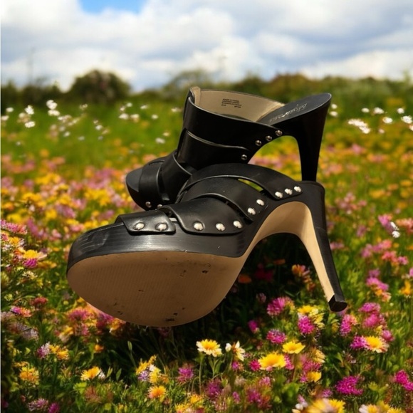 Michael Kors Black Stiletto Heels with Strappy Design - Picture 5 of 9